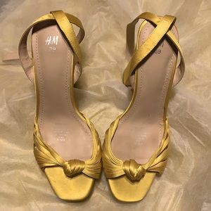 Satin Platforms